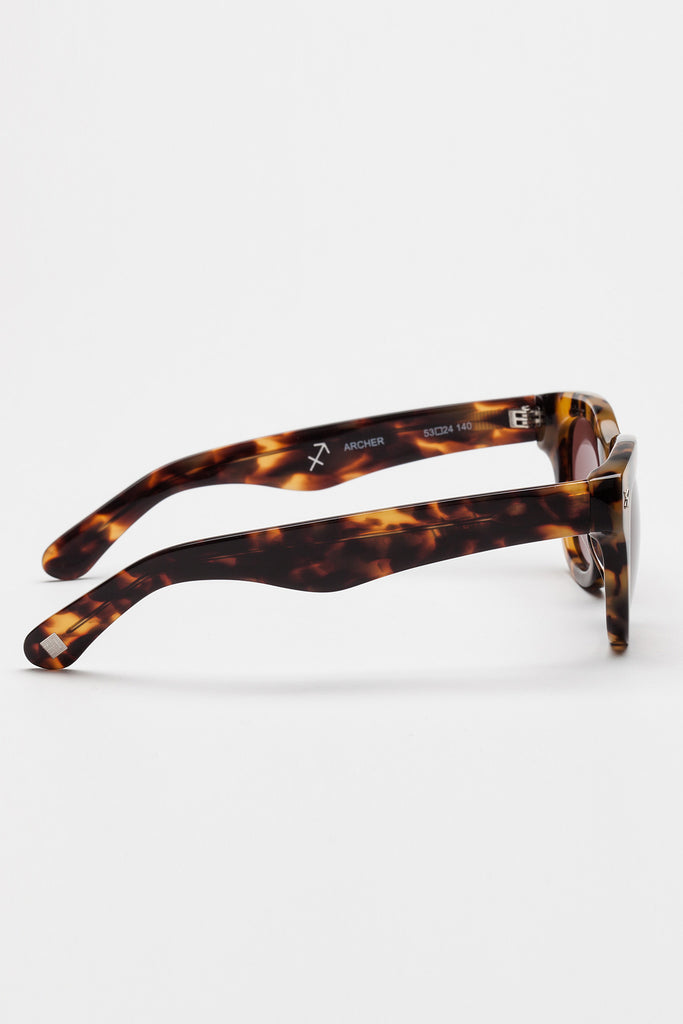 archer sunglasses leopad by Trenta