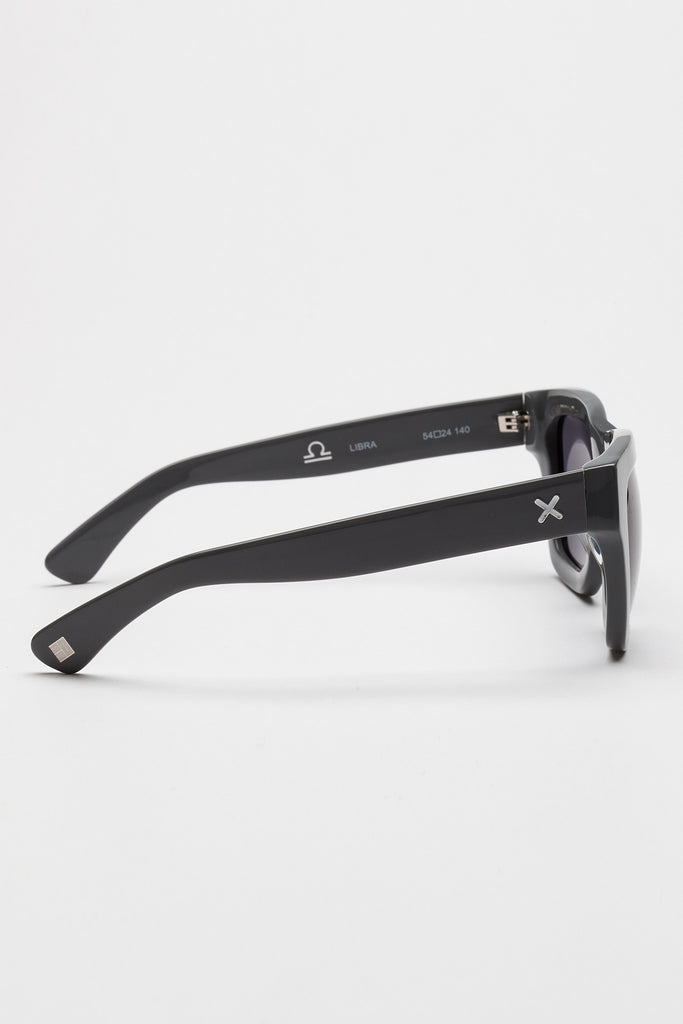 archer sunglasses grey by Trenta