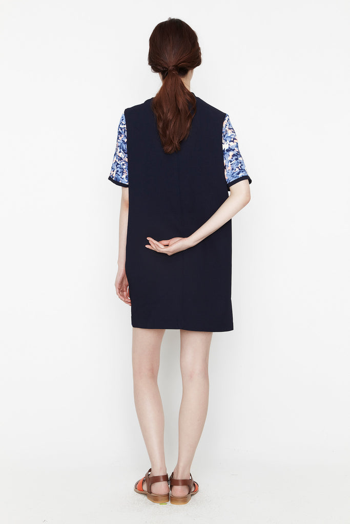 Across The Universe Dress by bë